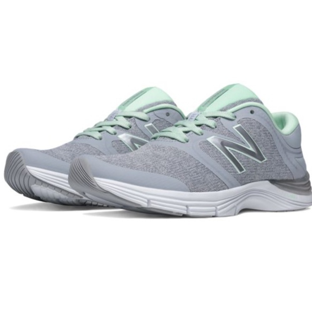 New Balance Running Sneakers in Mint